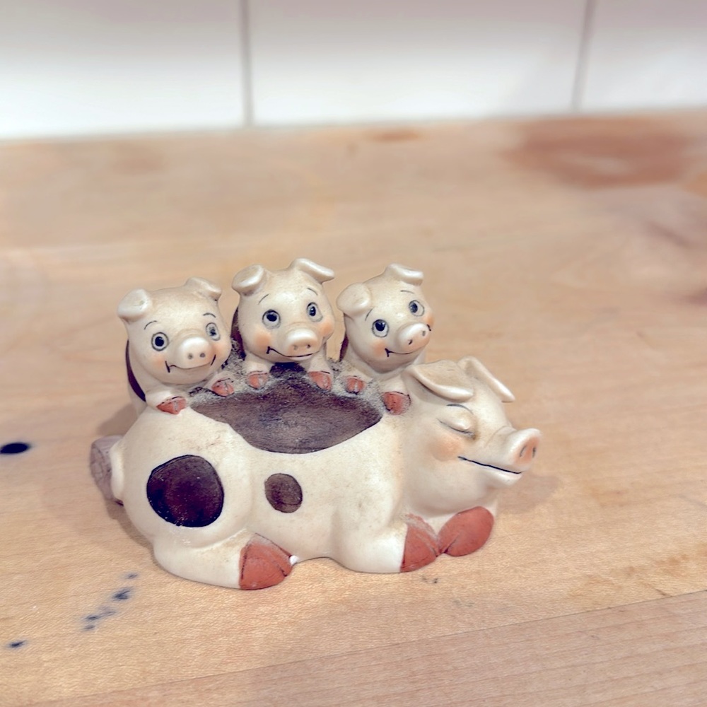 Vintage 3 little Pigs on Mom, George Good, Bisque Porcelain Super Cute 1986